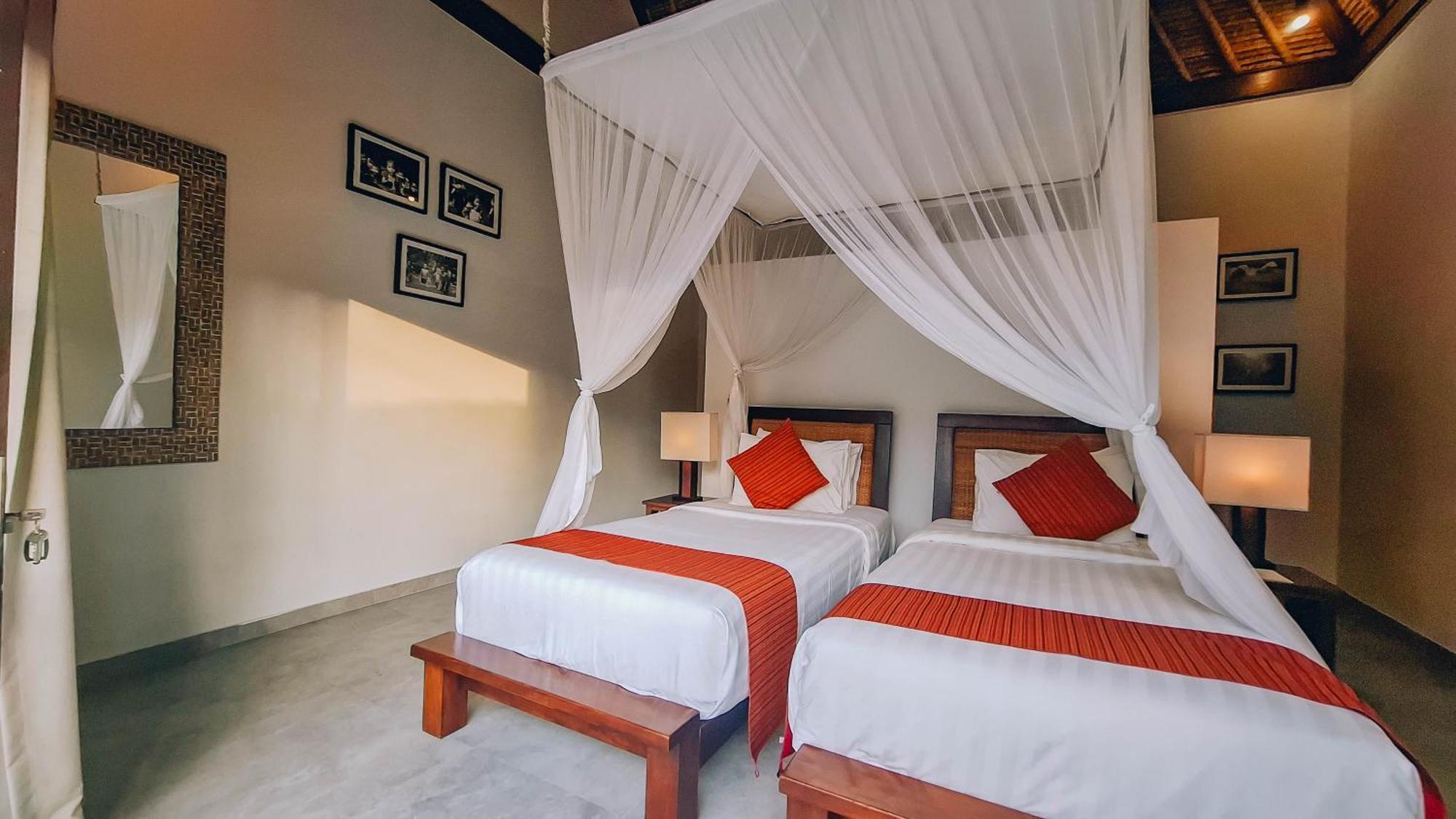 Villa Bugis Seminyak Номер фото